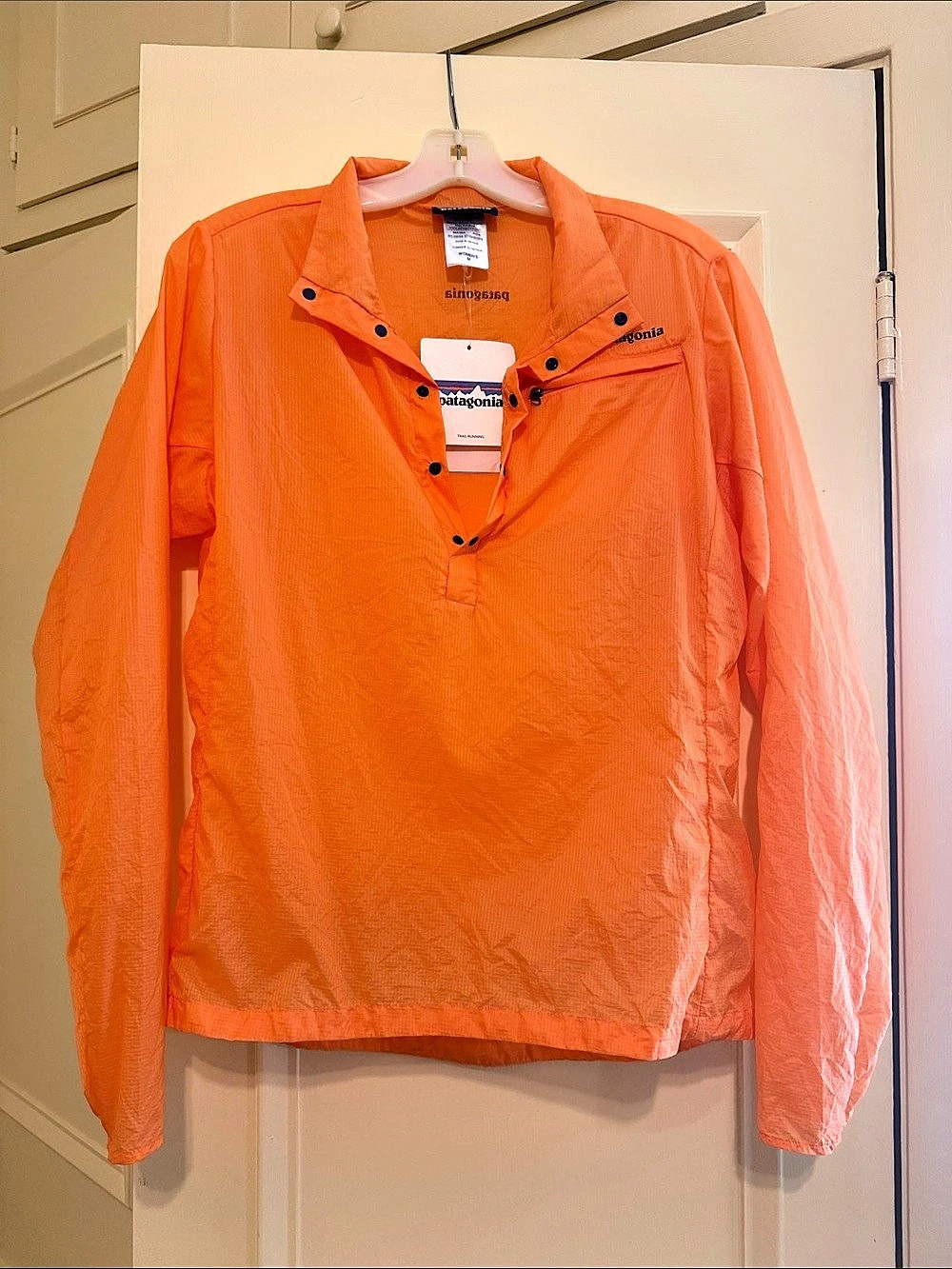 Patagonia Houdini pullover medium peach new with tags trail running